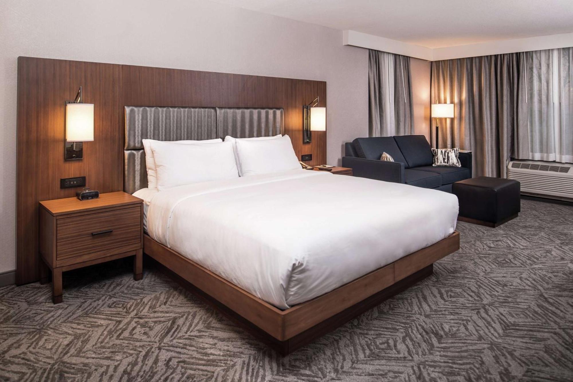 Doubletree By Hilton Lafayette East Hotel Exterior foto